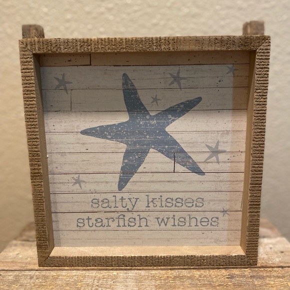 Salty Kisses Starfish Wishes Decor Wall Sign, Wood Starfish Sign, Beach Decor - Picture 2 of 11